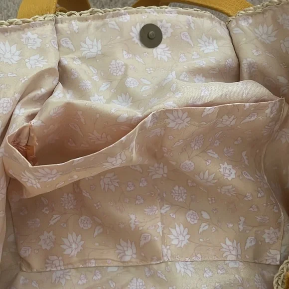 Universal Thread tote - Picture 6 of 9